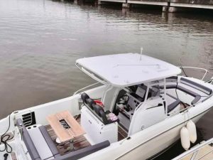 Cruiser Boat (Per Hour)