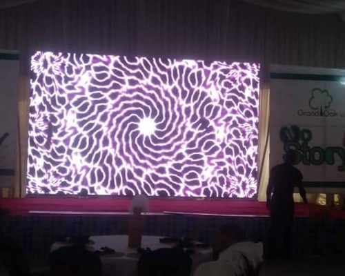 LED Screen (12×6) ft